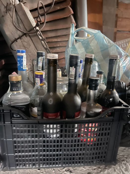 Стъклени бутилки