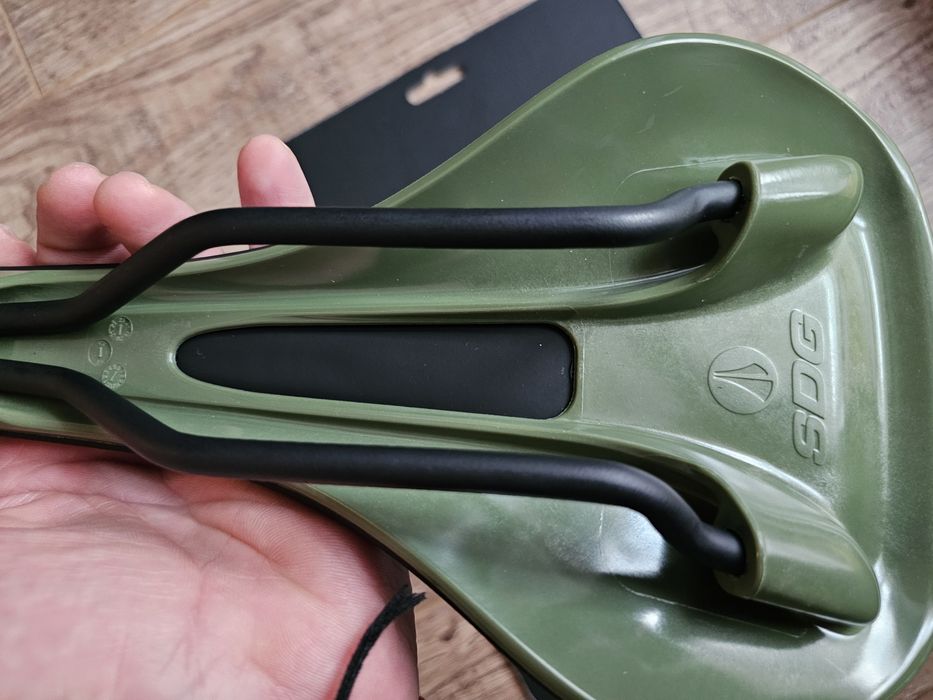 Седалка SDG Bel-Air v3 Lux Alloy