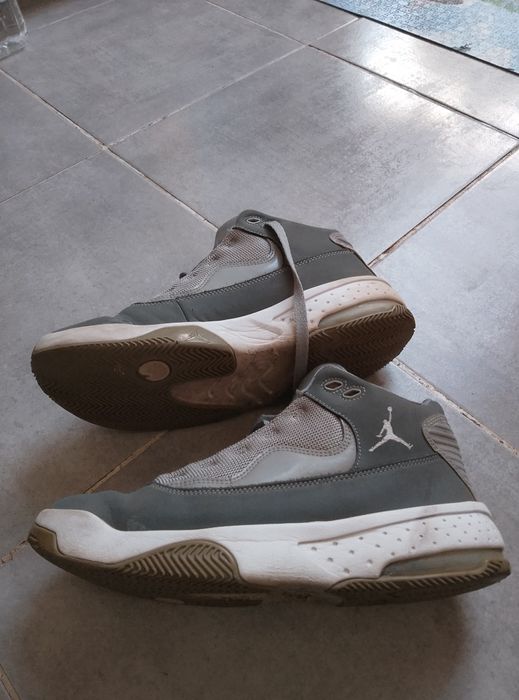 Jordan max aura 2 mărimea 40