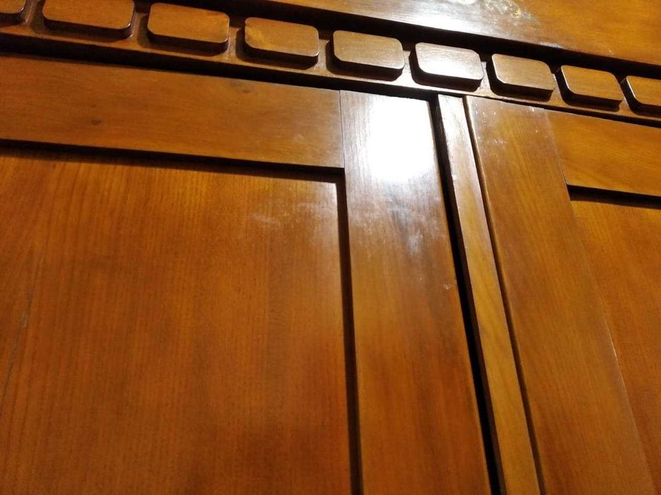 Старинен гардероб