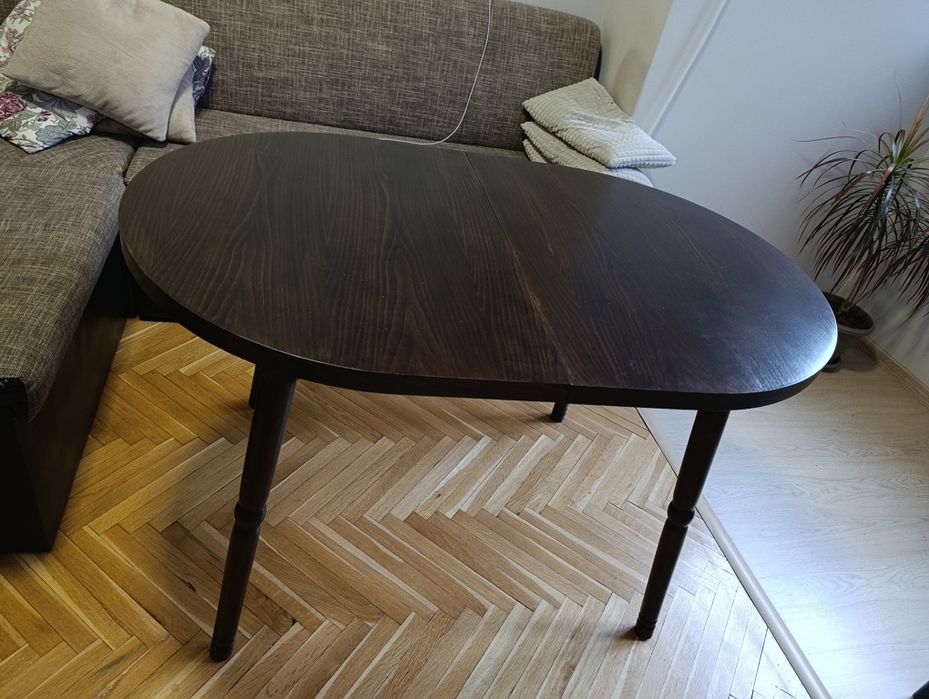 Трапезна маса за кухня