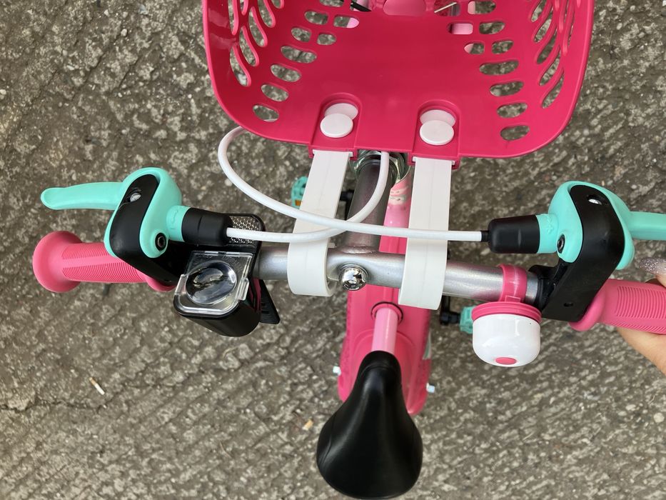 Детски велосипед B'TWIN 14" Decathlon – като нов, с кошница и звънец