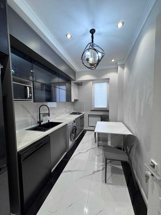 ПРОДАЁТСЯ 3/5/9 Массив Эльбек  Ор-р: Infinity Улица Нукусская