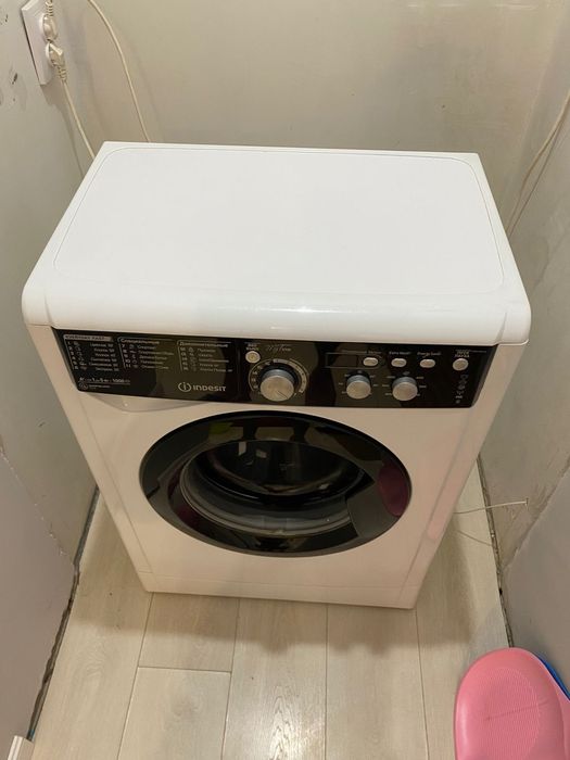 Стиральная машина Индезит продается!