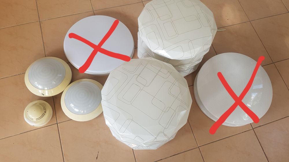 Продаются потолочные плафоны