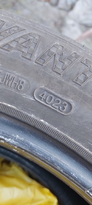 225 60 18 suv летни  Дот 4023