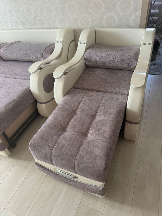 Продам диван в отличном состоянии