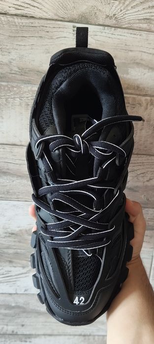Balenciaga track LED