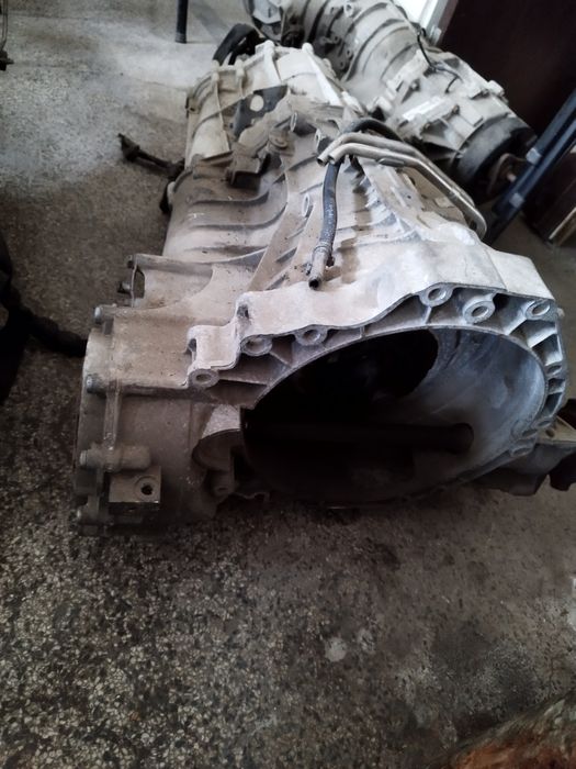 Автоматична скоростна кутия за Ауди Q5,А4,A5-3.0TDI