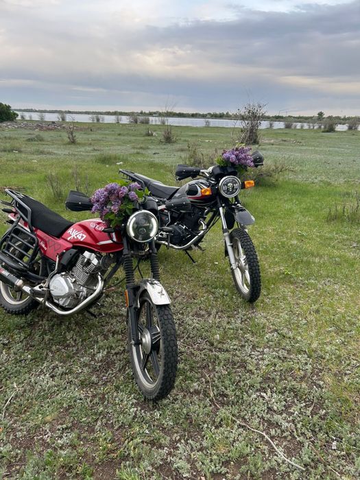 Продам мотоцикл Yaqi 200