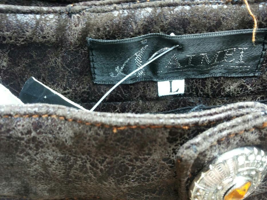 Кожени къси панталони