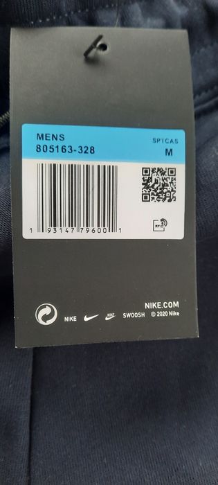 Ново мъжко долнище Nike Tech