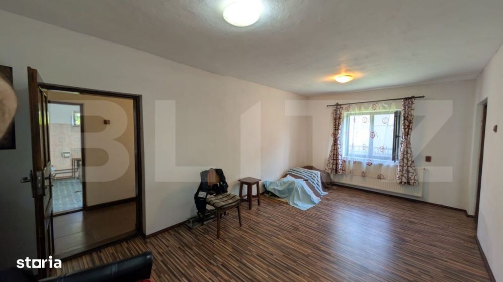 Casa individuala, 75 mp, teren 2180 mp, 2 fronturi stradale, zona Puci