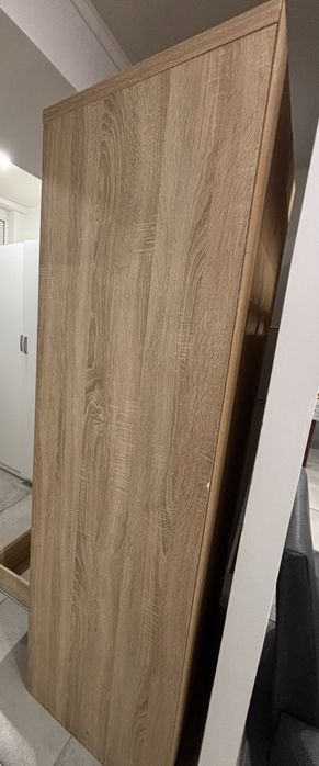 Продаю шкаф б/у бельевой