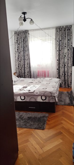 OFERTA : set  dormitor ,cu  saltea,pat  , noptiere ,comodada