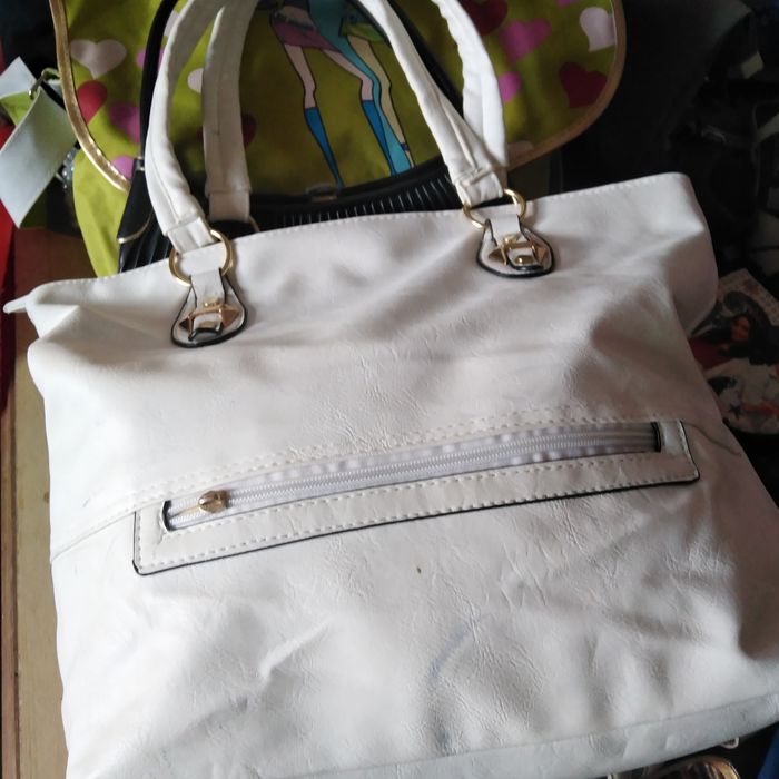 Genti  Dama Super elegante