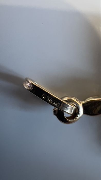 Cruce aur galben 18k noua. Greutate: 1.65g