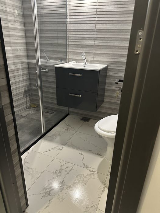 Inchiriez apartament in regim hotelier Constanta , zona gara