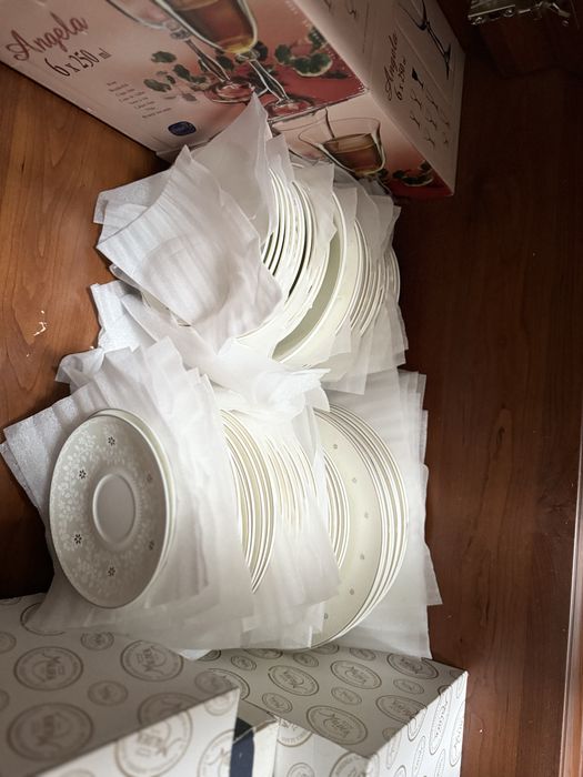 Гостиной сервиз