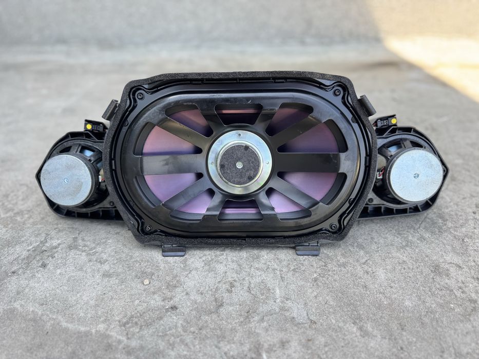 Бас говорител Harman Kardon logic 7 за Mercedes W221/W216