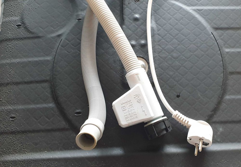 Вградена съдомиялна машина Gorenje GV64161 за части или ремонт