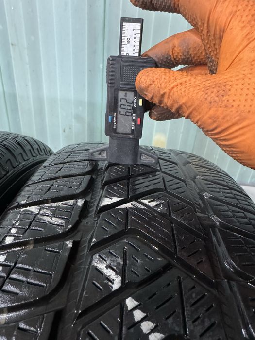 Roti iarna Tiguan 215/65R17 Pirelli