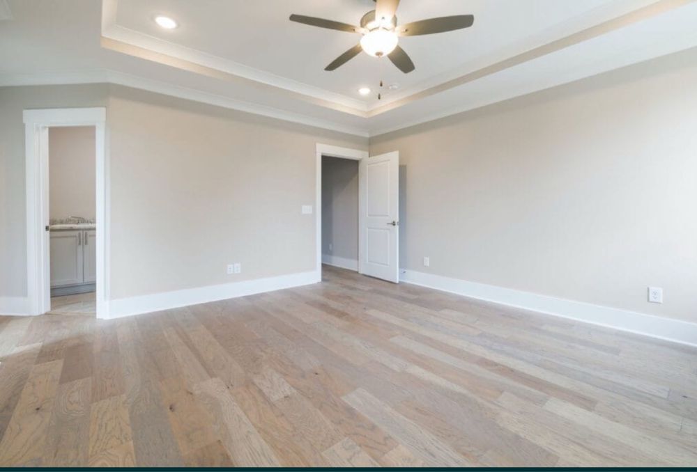 Renovari interioare,zugraveli si reparatii.