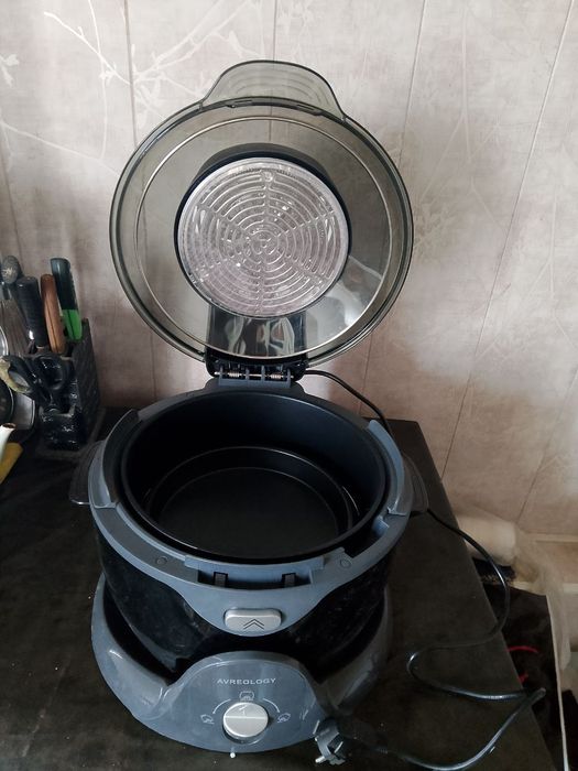 Мультиварка Avreology