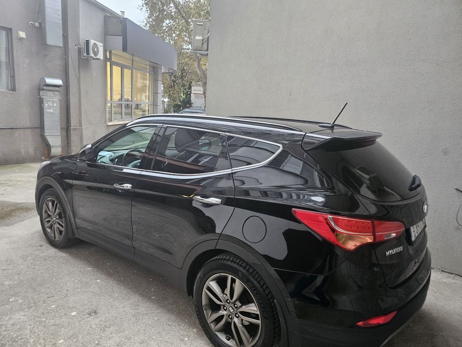 Hyundai  Santa Fe 7 местен