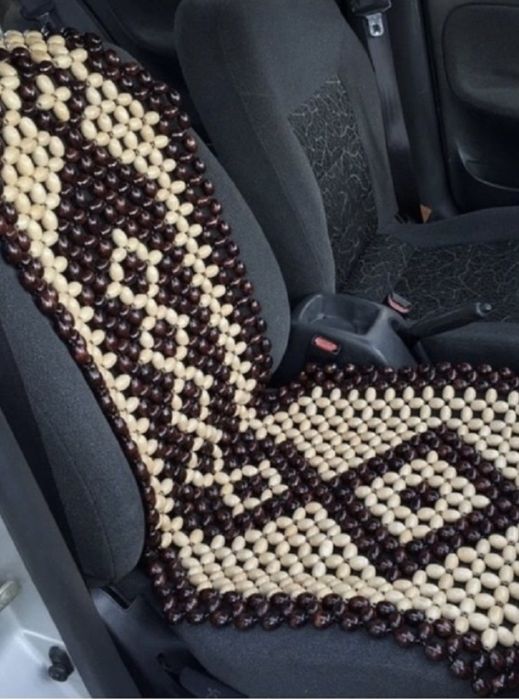 Массажный чехол черный в автомобиль