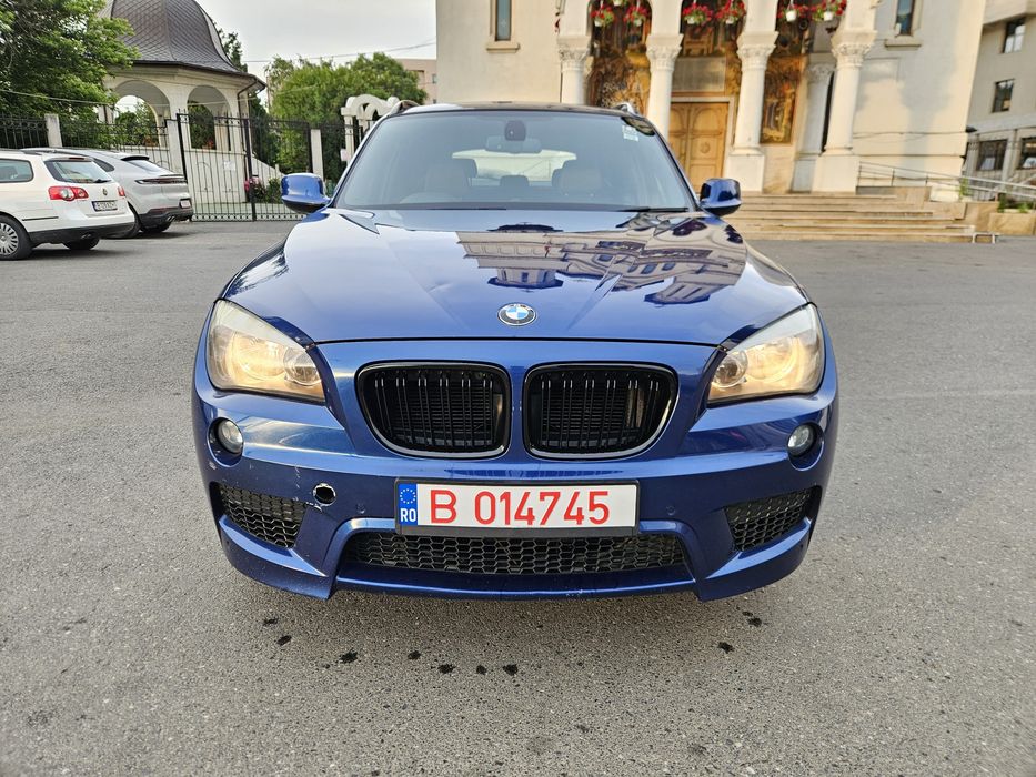 BMW X1 2011