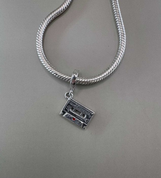 Talisman Pandora Caseta