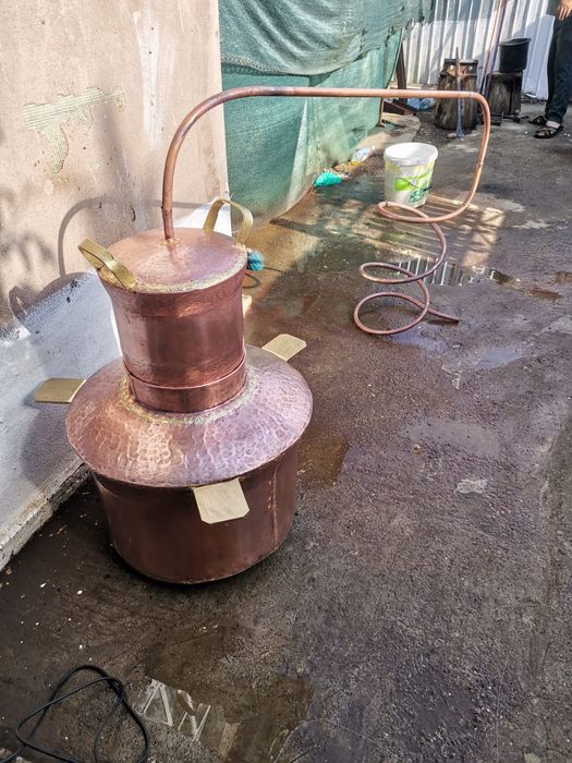 Vând cazane de țuică din cupru alimentar