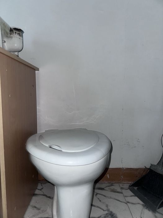 Унитаз с бочком бу