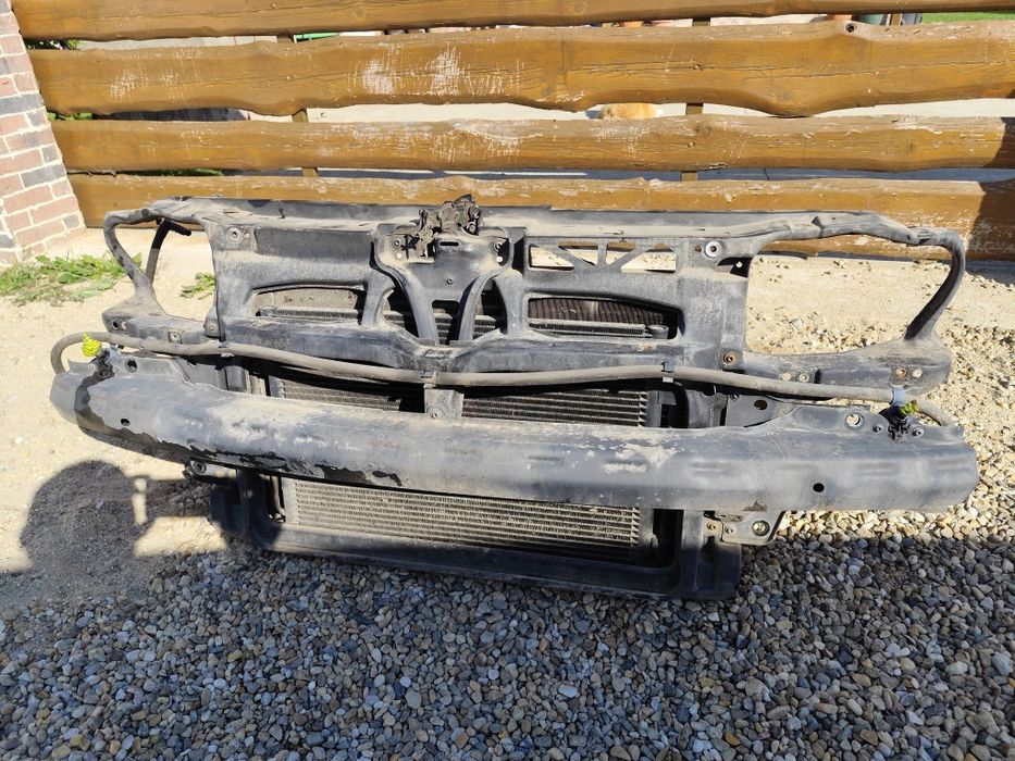 Radiator clima,apa,ventilator si trager vw golf 4,alternator