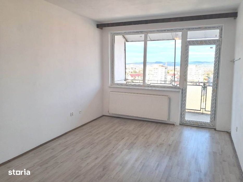 Apartament 3 camere etaj 10 pe Mihai Viteazu — fotografia 3