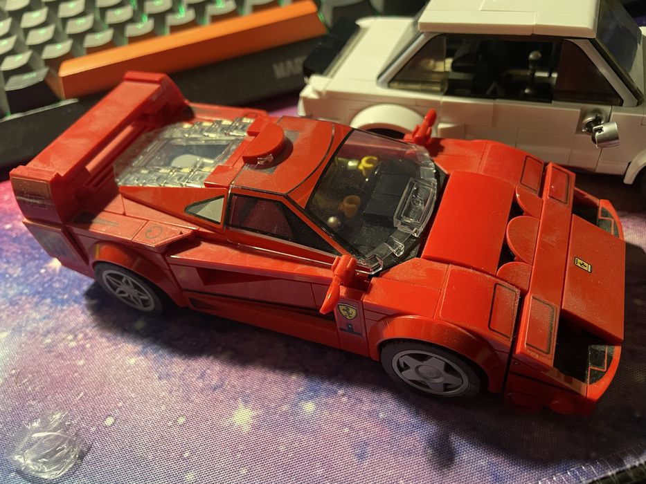 Лего машинки в очень хорошем состоянии