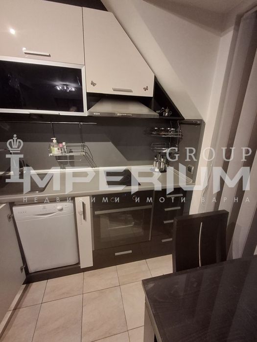Дава се под наем Тристаен апартамент в Варна, Трошево - 117 кв.м за 648.21 € - Снимка #8