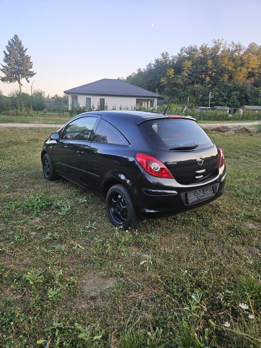 Opel Corsa Automat 1.2 benzina
