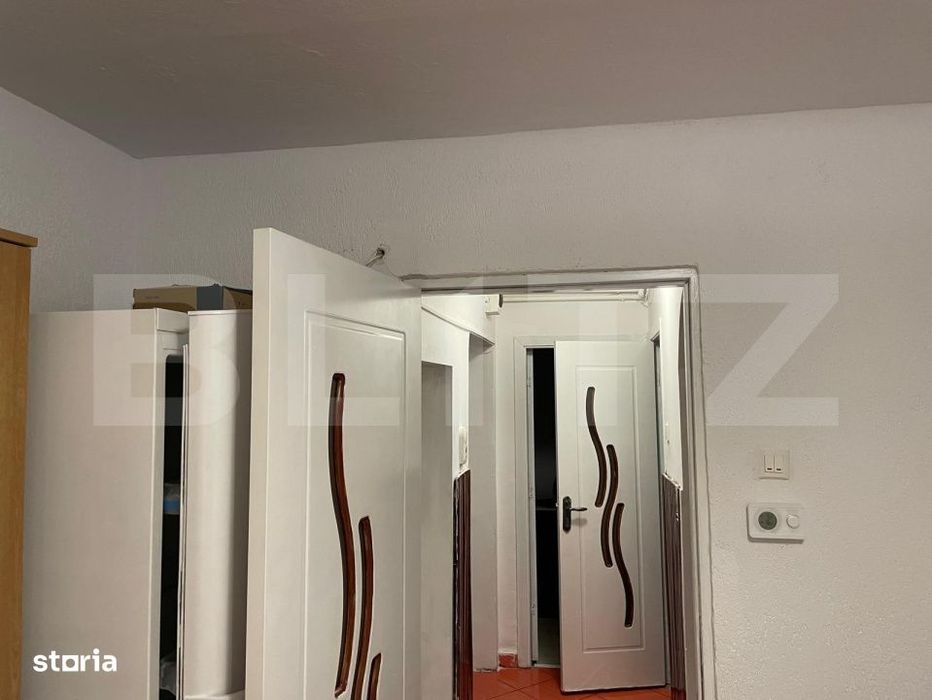 Apartament cu 3 camere, 42MP, Rovinari