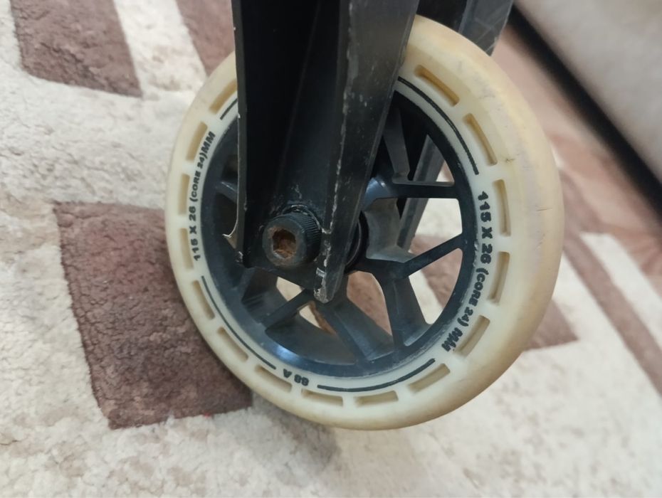 Самокат трюковой