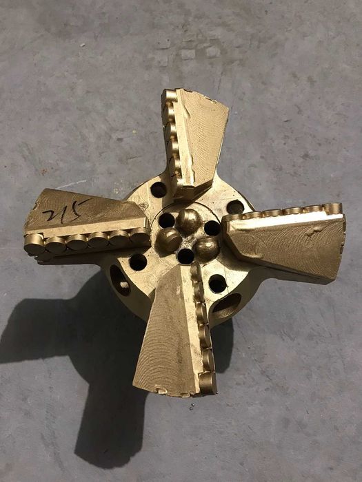 PDC длето 215,9 мм | Лопатково длето, ролково длето, сондажно длето