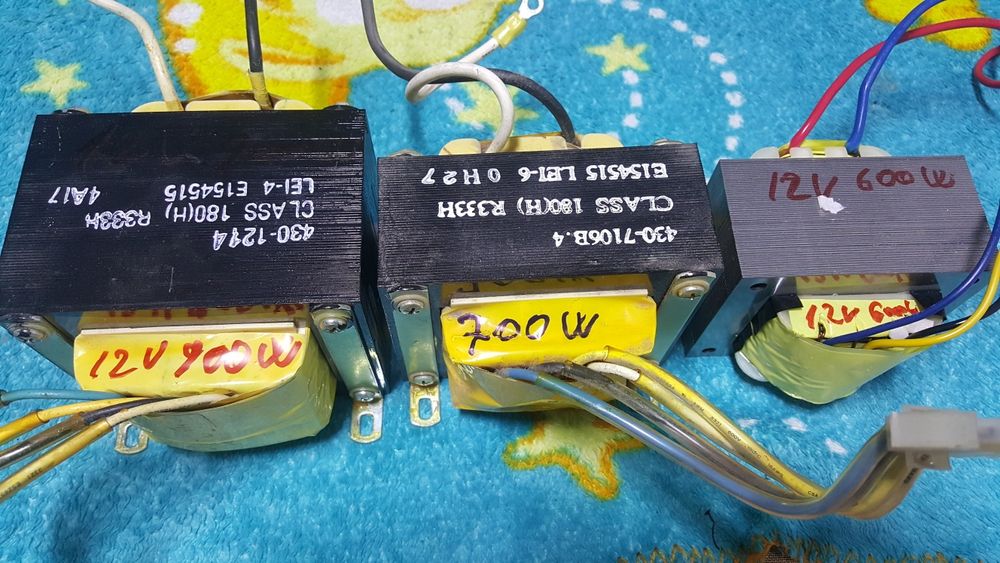 Transformatoare diferite puteri