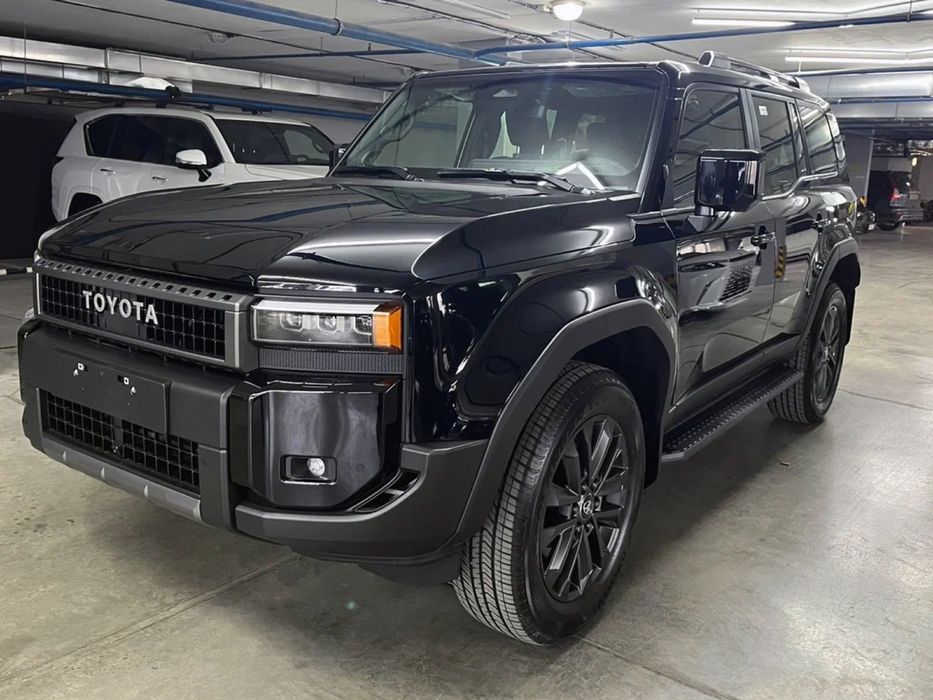 Prado 2025 full oficial как новая Black