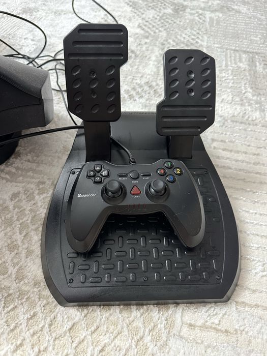 Продам игровой руль в идеальном состоянии!!