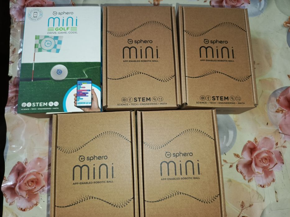 Робот шар "Sphero mini" для игр и программирования.