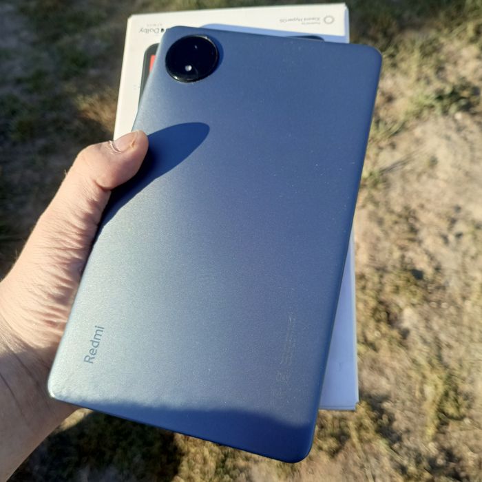 Продам планшетик Redmi Pad SE 8.7