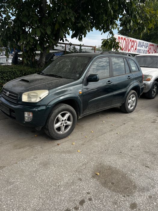 Toyota RAV4 2.0 D4D 2003г. на части