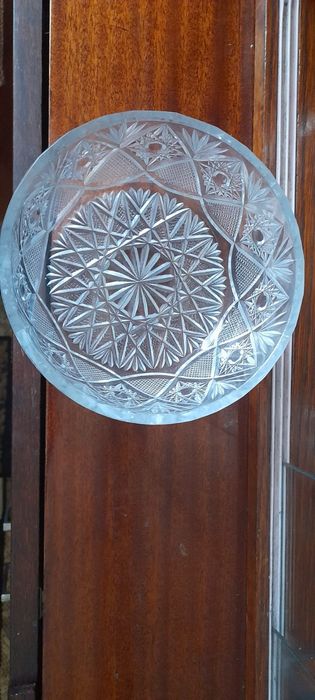 Продаются хрустальные салатницы