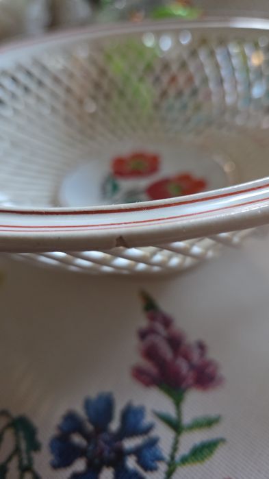 Сухарница.     Старинная